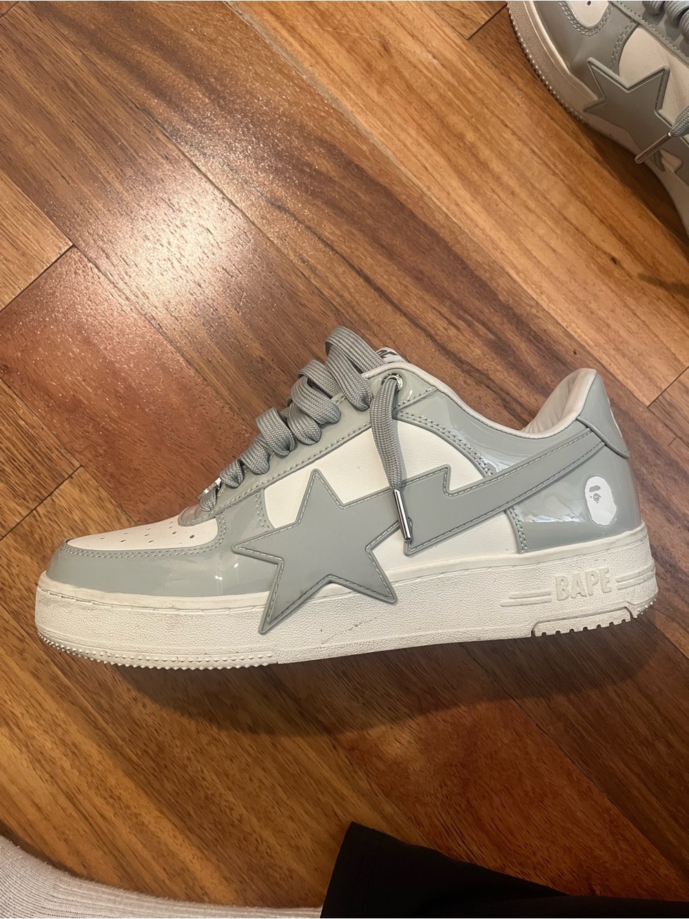 Bape Men's White and Light Gray Sta‑Style Low Top Sneakers
